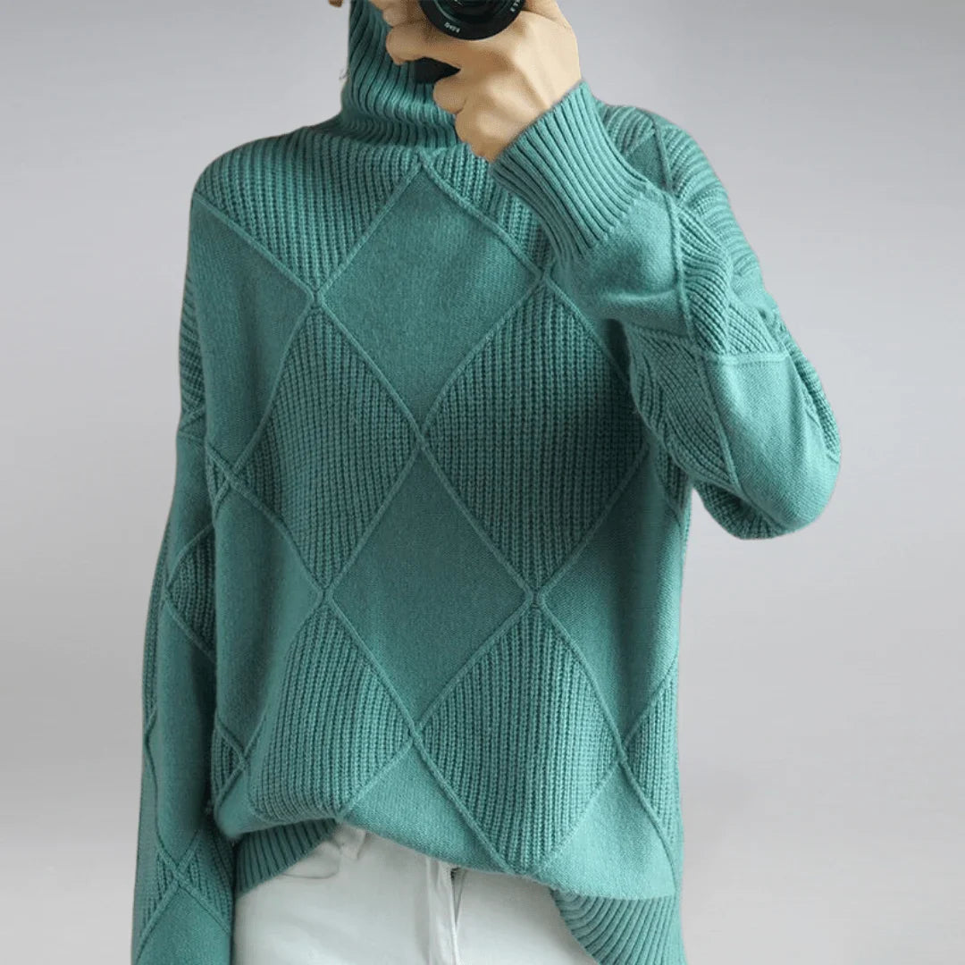Megan | Luxe Turtleneck